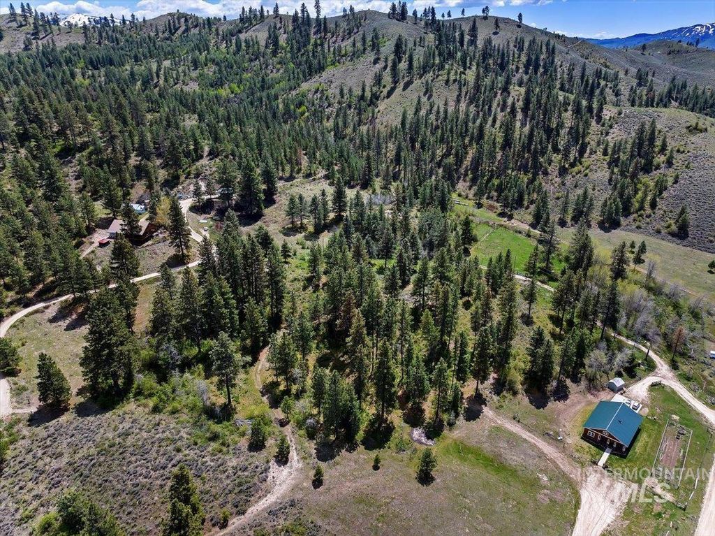 675 W Russell Dr, Prairie, ID 83647 photo 29