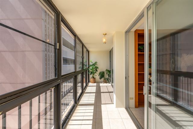 4300 Waialae Avenue A501, Honolulu, HI 96816