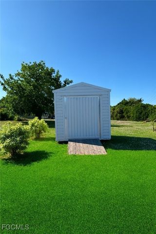 1458 Alwynne DR N, Lehigh Acres, FL 33936