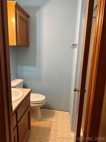 1400 Damon Drive, Pryor, OK 74361