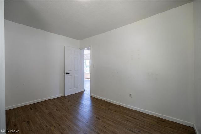 155 Fernwood Avenue, Barberton, OH 44203