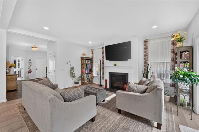 1011 Fehnel Drive, Palmer Twp, PA 18045