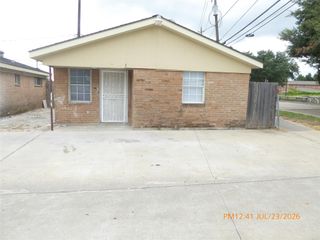 5520 Cavalcade Street 14, Houston, TX 77026
