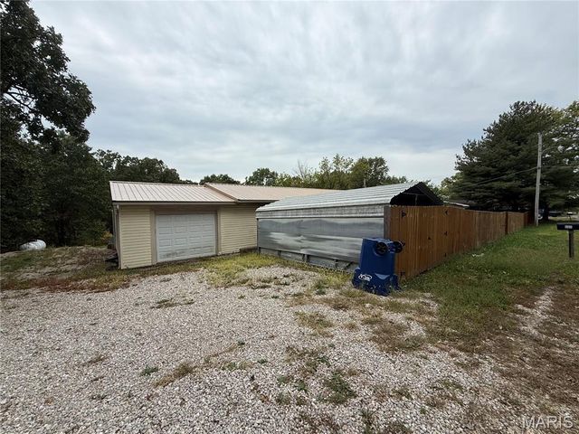 207 Sunset Road, Dixon, MO 65459