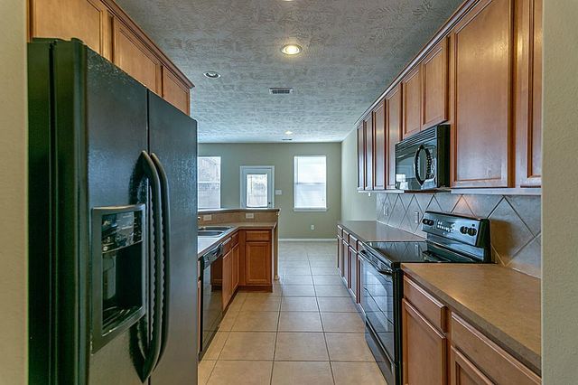 19 Wickerdale Place, The Woodlands, TX 77382