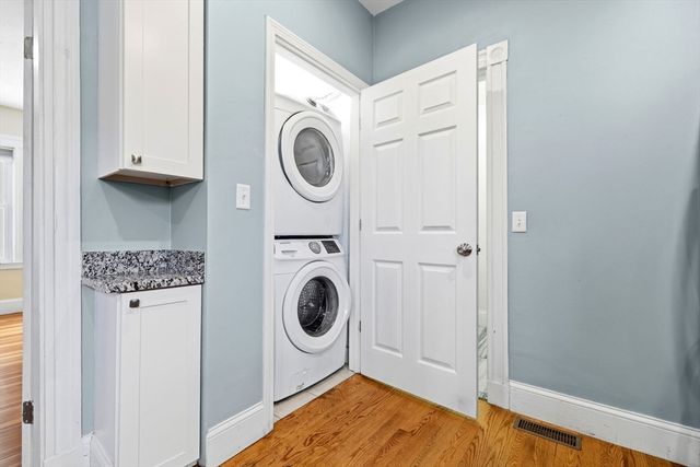 47 Metropolitan Ave 1, Boston, MA 02131