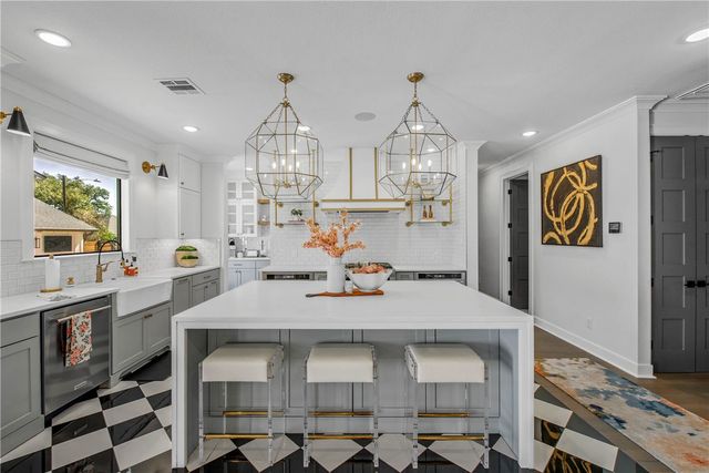 315 Suffolk Avenue, College Station, TX 77840