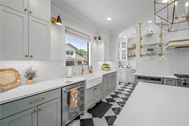 315 Suffolk Avenue, College Station, TX 77840