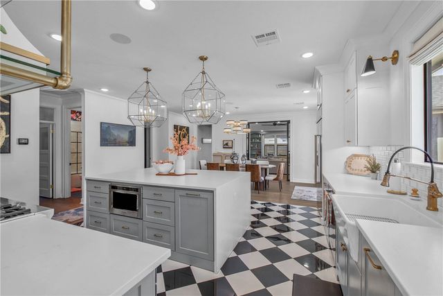 315 Suffolk Avenue, College Station, TX 77840