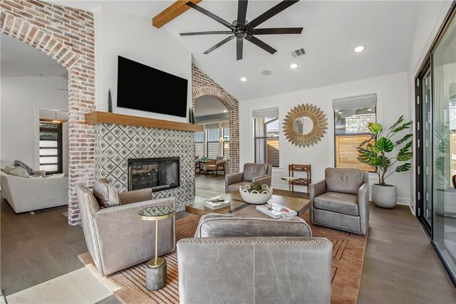 315 Suffolk Avenue, College Station, TX 77840