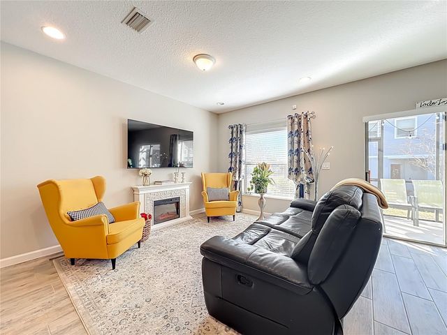 381 SMUGGLERS WAY, Apopka, FL 32712