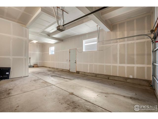 10420 17th St, Greeley, CO 80634