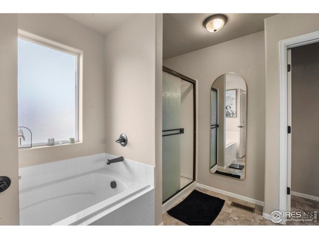 10420 17th St, Greeley, CO 80634