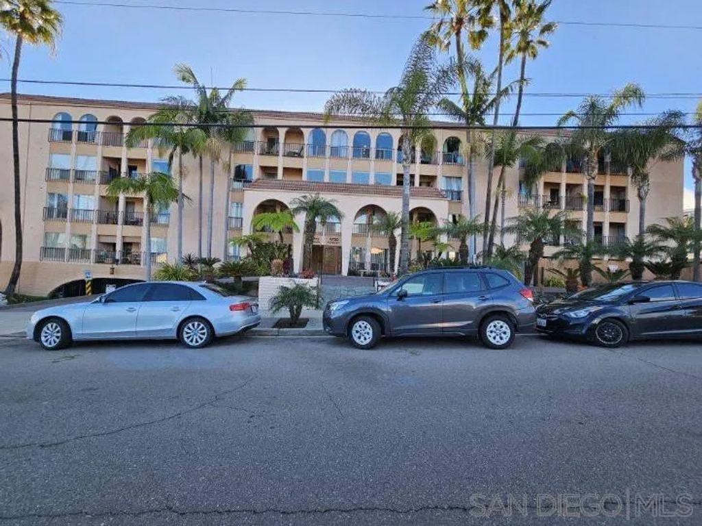 4730 Noyes Street 103, San Diego, CA 92109