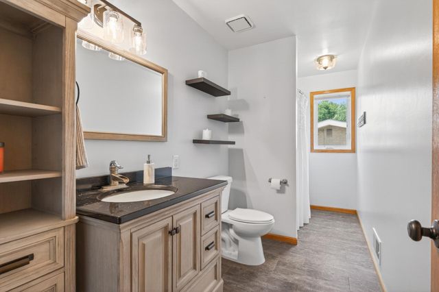 600 Kipp, Jordan, MN 55352