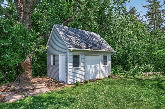 600 Kipp, Jordan, MN 55352