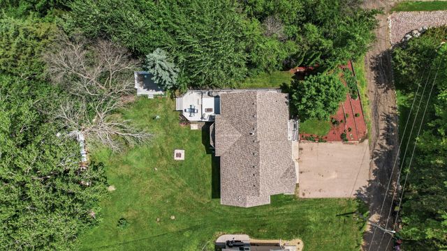 600 Kipp, Jordan, MN 55352