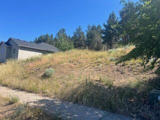 1415 Red Bud Drive, Klamath Falls, OR 97601