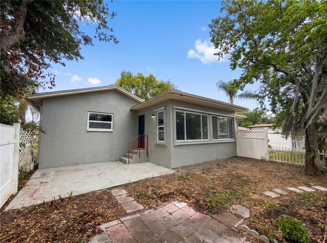 5122 BROOKSIDE LANE, New Port Richey, FL 34653