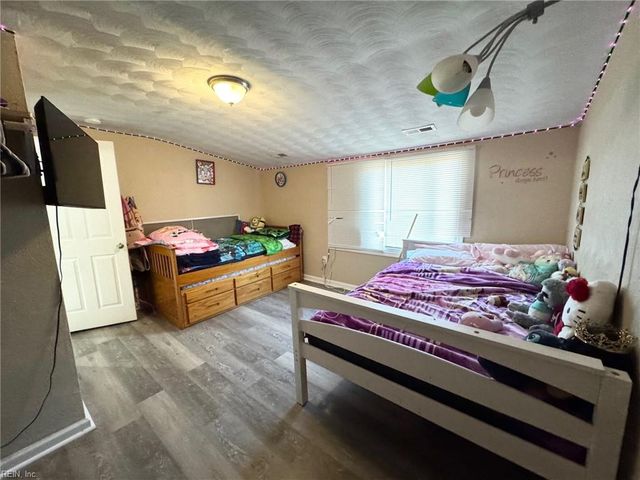 3710 Pamlico CIR, Norfolk, VA 23513