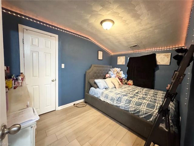 3710 Pamlico CIR, Norfolk, VA 23513