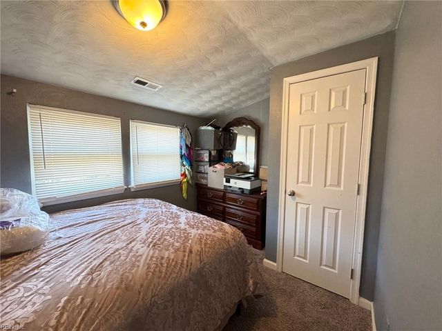 3710 Pamlico CIR, Norfolk, VA 23513