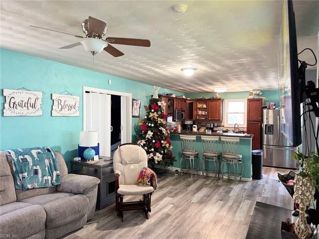 3710 Pamlico CIR, Norfolk, VA 23513