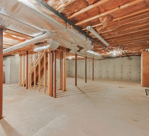 21 Winsor Dr., North Attleboro, MA 02760
