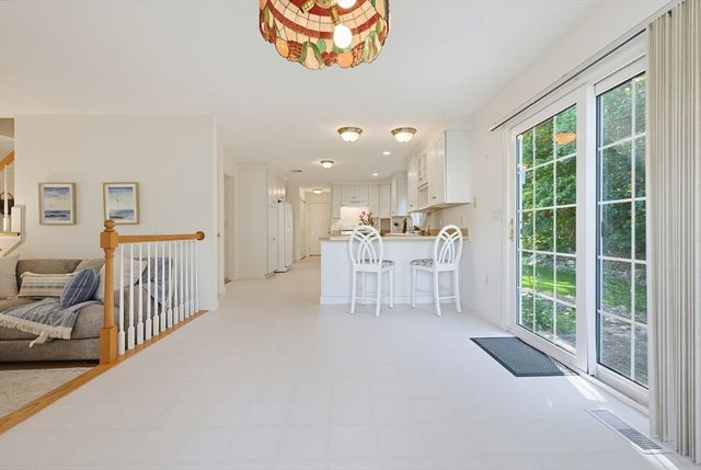 21 Winsor Dr., North Attleboro, MA 02760