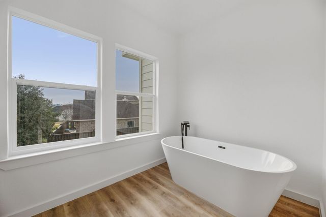 115 Capetown Lane, Conroe, TX 77356