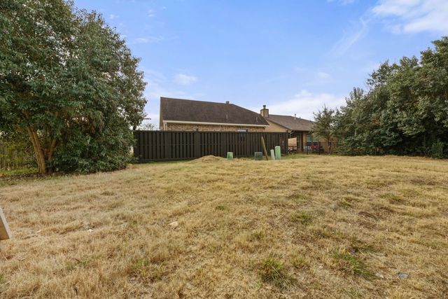 115 Capetown Lane, Conroe, TX 77356