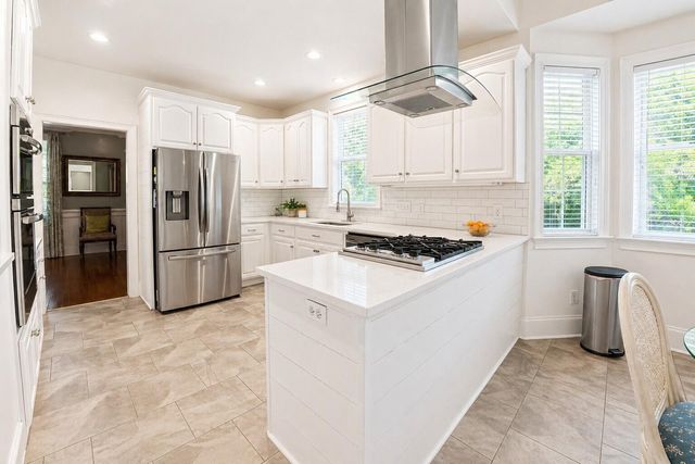 1121 Beresford Run, Charleston, SC 29492