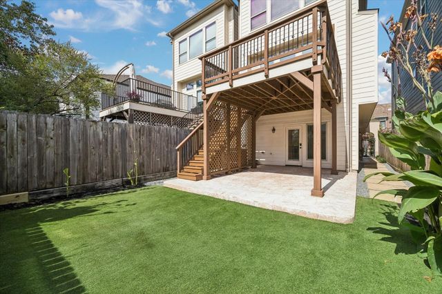 903 Asbury Street, Houston, TX 77007