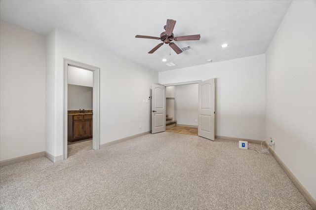 903 Asbury Street, Houston, TX 77007