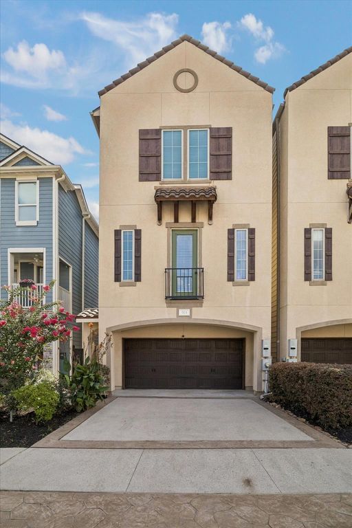 903 Asbury Street, Houston, TX 77007
