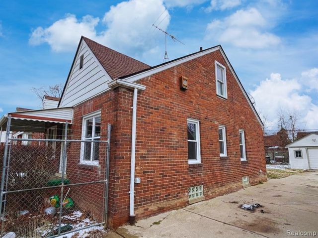 12674 Mettetal Street, Detroit, MI 48227