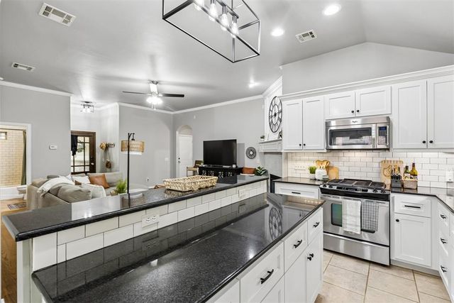 233 Bell Tolls Terrace, Edmond, OK 73034