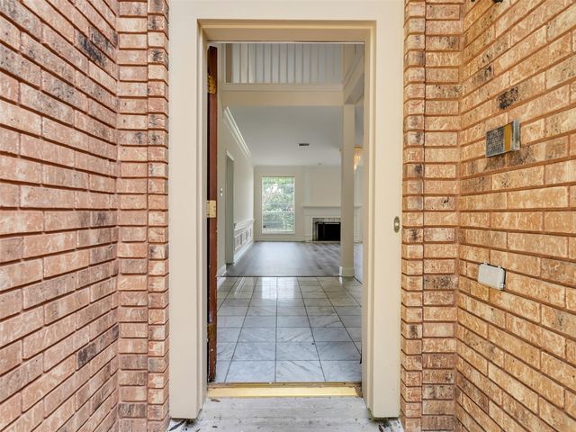 1127 Gloria Court, Sugar Land, TX 77478