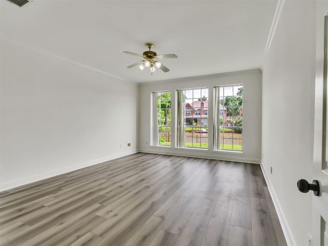 1127 Gloria Court, Sugar Land, TX 77478