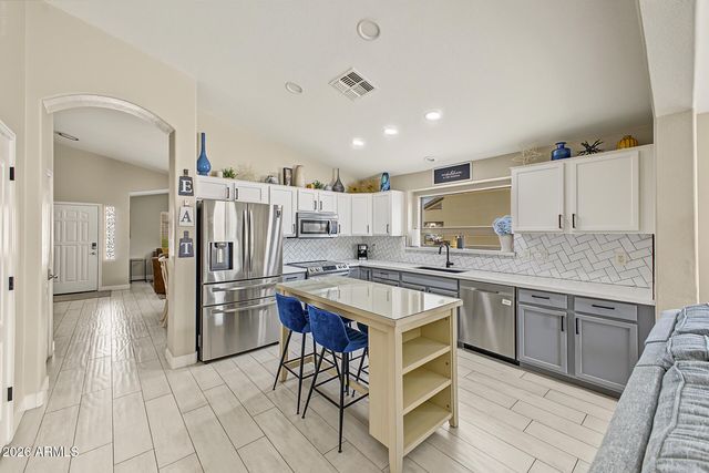15997 W DURANGO Street, Goodyear, AZ 85338