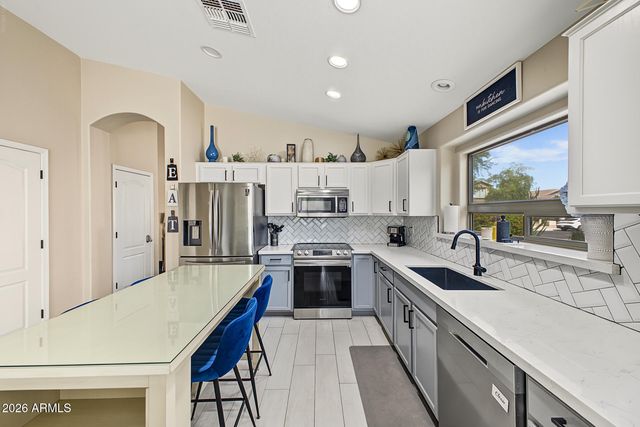 15997 W DURANGO Street, Goodyear, AZ 85338