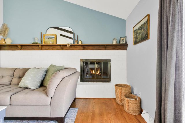 230 E Golden LANE, Oak Creek, WI 53154