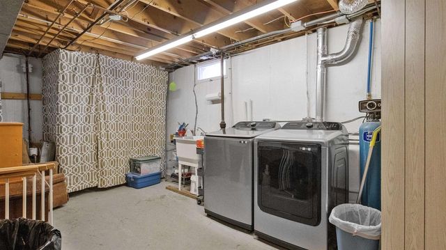 404 Anderson Street, Deforest, WI 53532