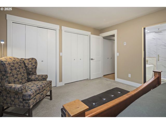 1847 WOODLAND Ter, Lake Oswego, OR 97034