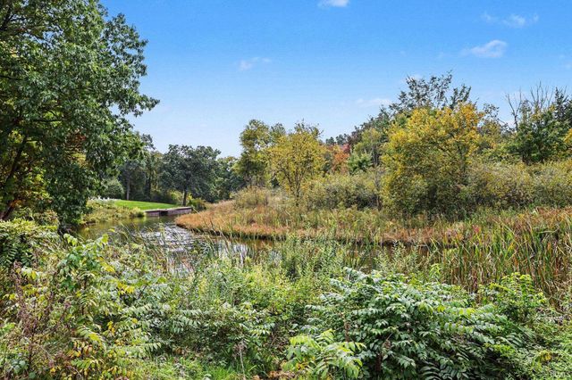 52221 Winding Waters Lane, Elkhart, IN 46514
