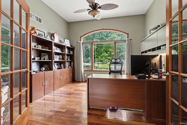 52221 Winding Waters Lane, Elkhart, IN 46514
