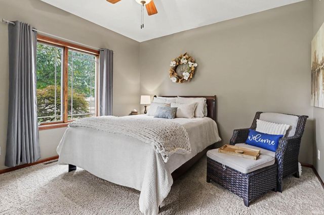 52221 Winding Waters Lane, Elkhart, IN 46514