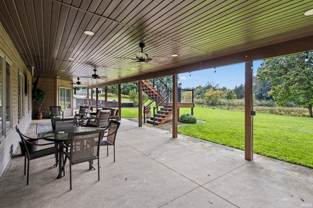 52221 Winding Waters Lane, Elkhart, IN 46514