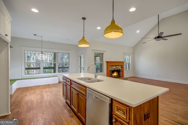 105 Laurel Forest Drive, Tyrone, GA 30290