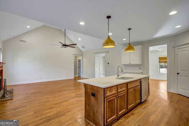 105 Laurel Forest Drive, Tyrone, GA 30290